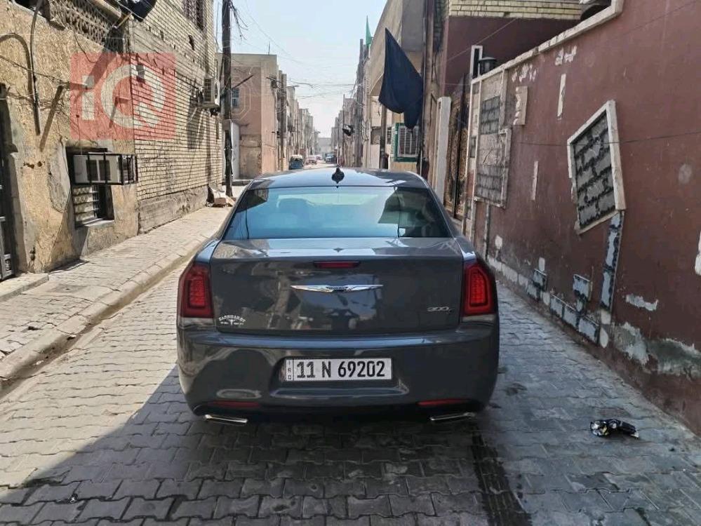 Chrysler 300
